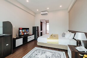 Ivy Luxury Hotel & Apartment