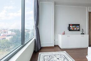 Ivy Luxury Hotel & Apartment