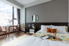 Ivy Luxury Hotel & Apartment