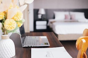 Ivy Luxury Hotel & Apartment