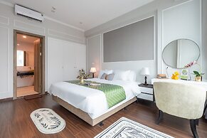 Ivy Luxury Hotel & Apartment