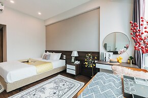 Ivy Luxury Hotel & Apartment