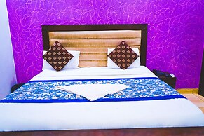 Roomshala 051 Ashok Palace