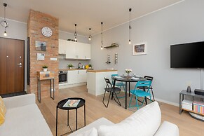 Stylish Apartment Rydygiera by Renters