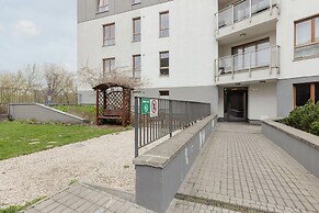 Stylish Apartment Rydygiera by Renters