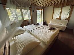 Boutique Glamping Divja DiVine