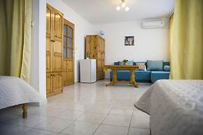 Panorama-apartmentsChantall