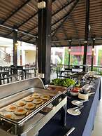 Rainforest Huahin Village Hotel