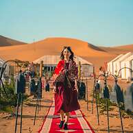 Sanmao Desert Luxury Camp