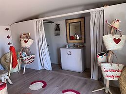 Sanmao Desert Luxury Camp