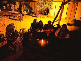 Sanmao Desert Luxury Camp