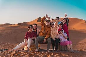 Sanmao Desert Luxury Camp