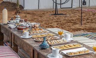Sanmao Desert Luxury Camp