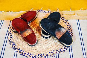 Sanmao Desert Luxury Camp