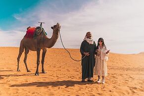 Sanmao Desert Luxury Camp