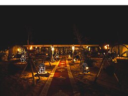 Sanmao Desert Luxury Camp