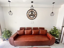 Maharaja Palace Near Medanta Gurgaon