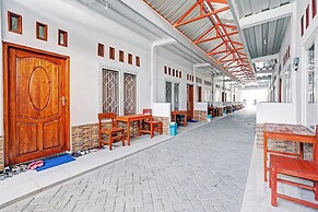 OYO Life 90678 Omah Kulo Guest House