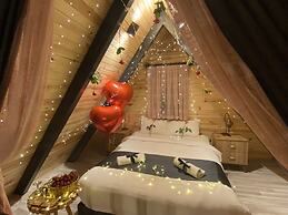 Garden Bungalow