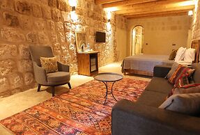 Vita Cave Hotel