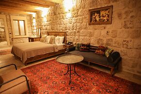 Vita Cave Hotel