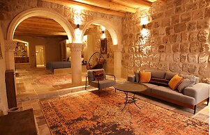 Vita Cave Hotel