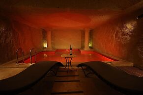 Vita Cave Hotel