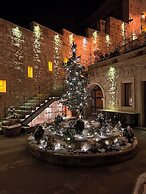 Vita Cave Hotel