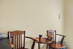 OYO 92076 Sky Residence Cengkeh