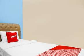 OYO 92076 Sky Residence Cengkeh