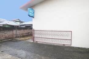 OYO 92076 Sky Residence Cengkeh