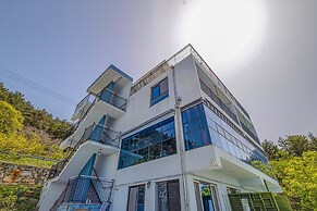 Geoje Gabaestory Pension