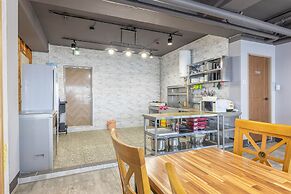 Geoje Gabaestory Pension