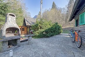 Fani's Riverside Cottage