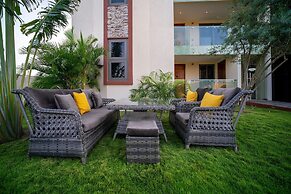 Alexander Palace Hotel Apartment