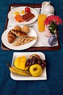 Alexander Palace Hotel Apartment