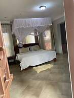 Golden Cherries Guest House