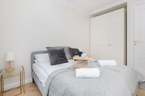 Zajezdnia Wrzeszcz Apartment by Renters