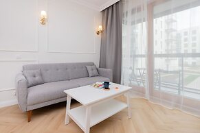 Zajezdnia Wrzeszcz Apartment by Renters