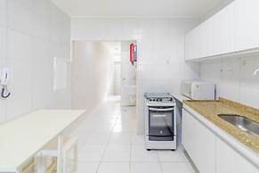 PFL03 Apto 3 Quartos a 200m da Praia