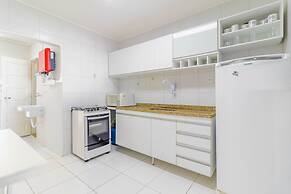 PFL03 Apto 3 Quartos a 200m da Praia