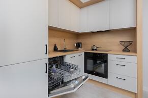 Plac Unii Apartments Gdynia by Renters