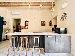 Central LOFT-Grand Master Palace