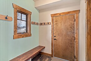 Cherry Drive 4 Bedroom Home by RedAwning