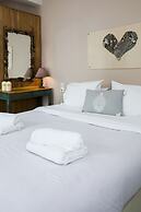 Arodamos Apartments & Studios