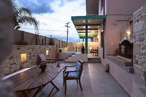 Arodamos Apartments & Studios