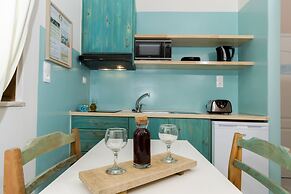 Arodamos Apartments & Studios