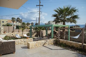 Arodamos Apartments & Studios