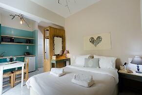 Arodamos Apartments & Studios