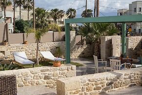 Arodamos Apartments & Studios